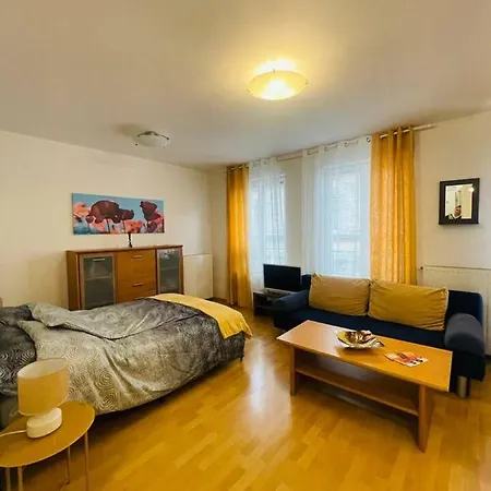 Close To Andrassy Avenue For 4 Persons Budapest